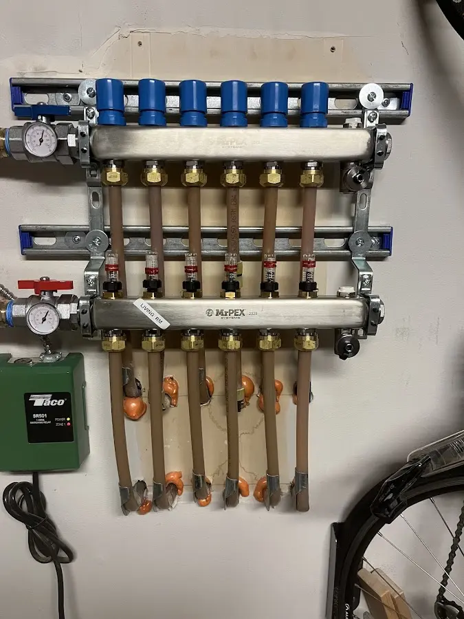 Plumber performing Leak Detection at a residential property in Modesto